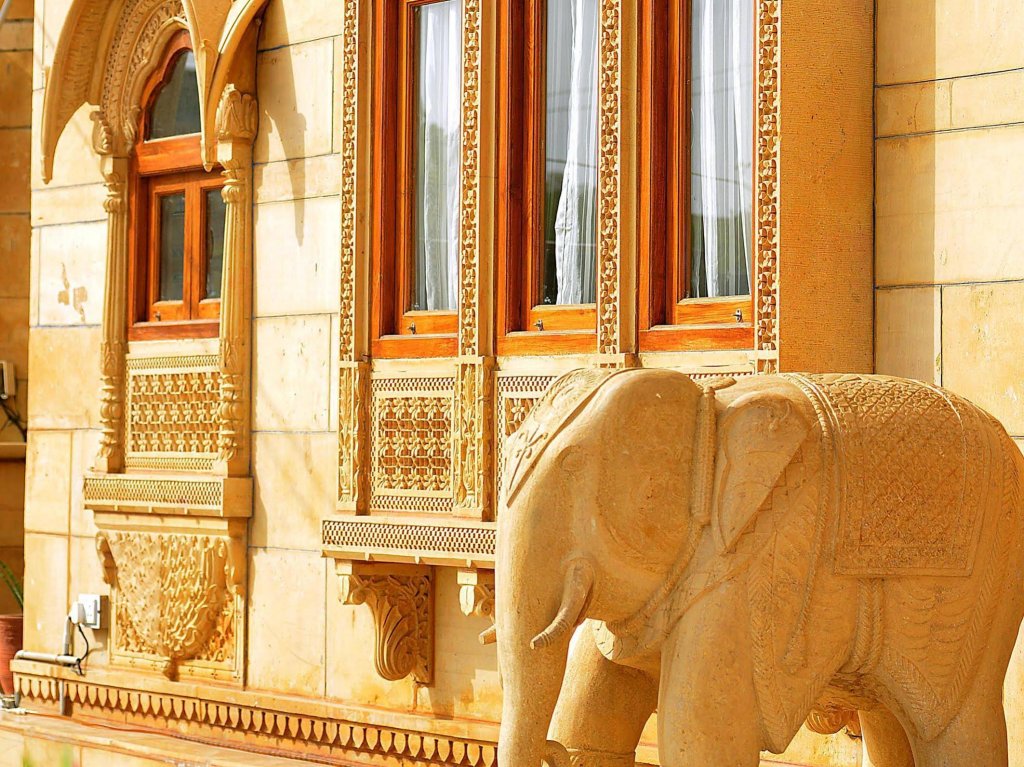 Фото Hotel Sky Plaza