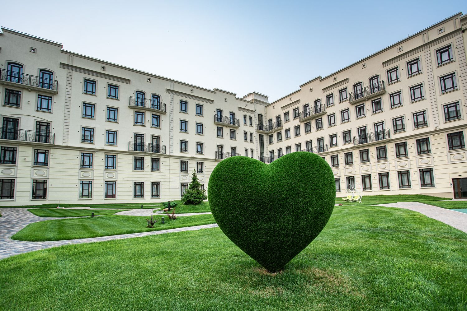 Фото Ramada Hotel & Suites by Wyndham Novosibirsk