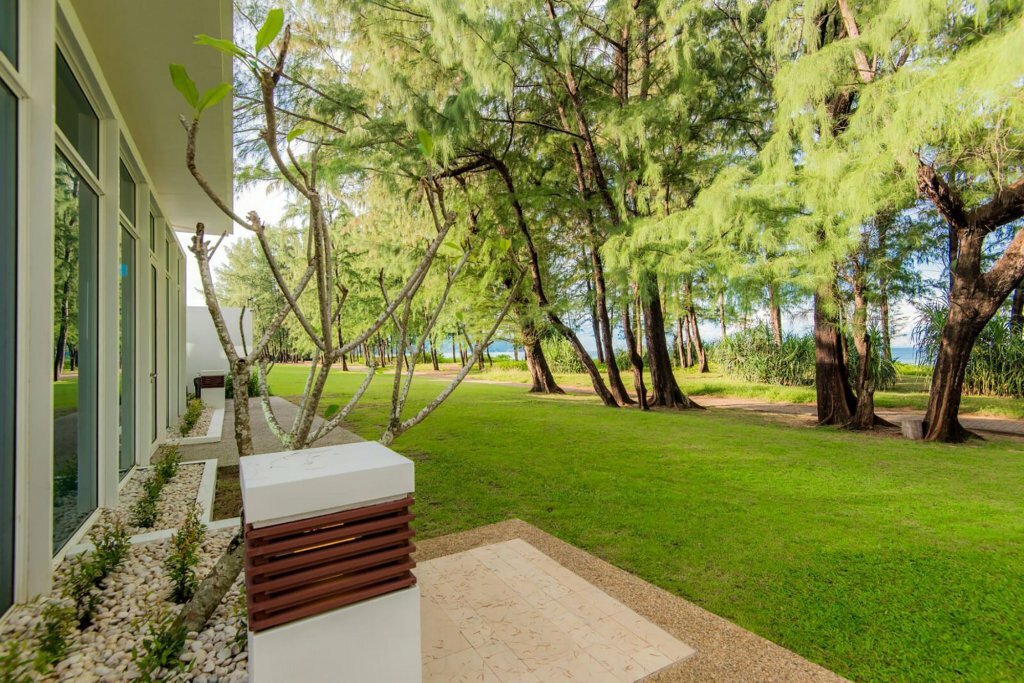 Hotel Excellence Beachfront Villa, Phuket Province, photo