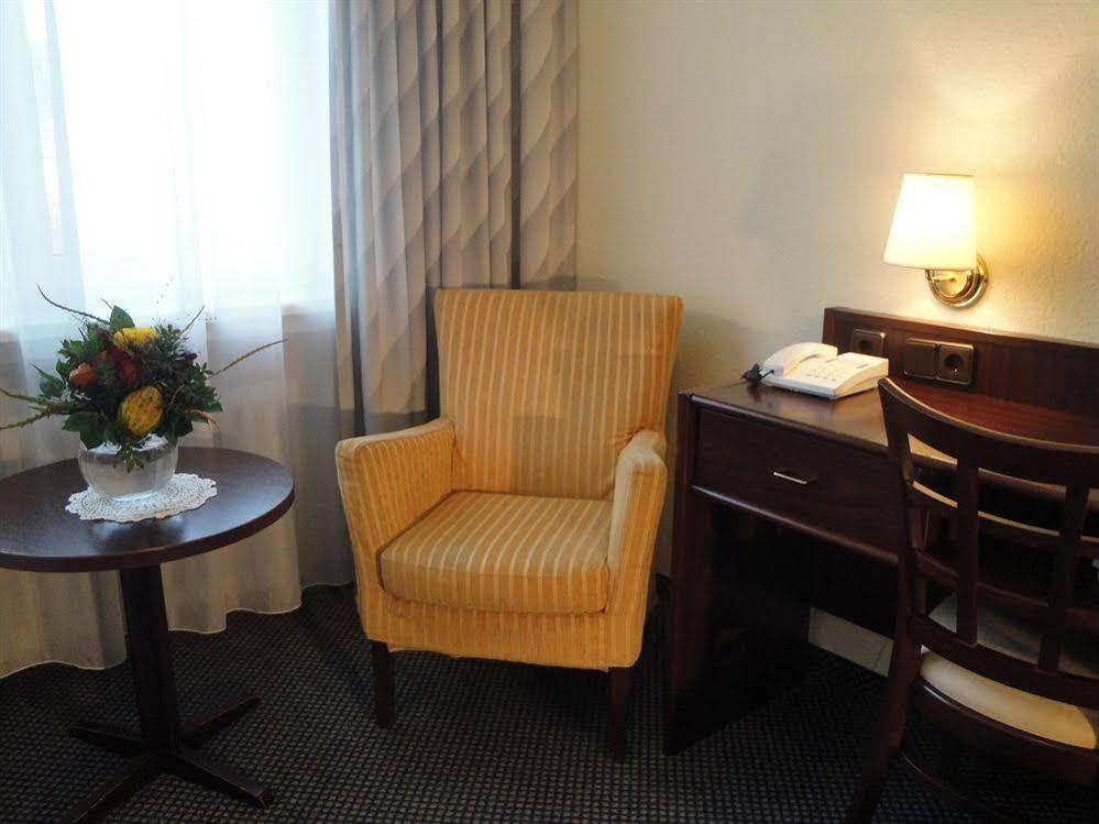 Фото Edel Weiss Hotel Und Restaurant