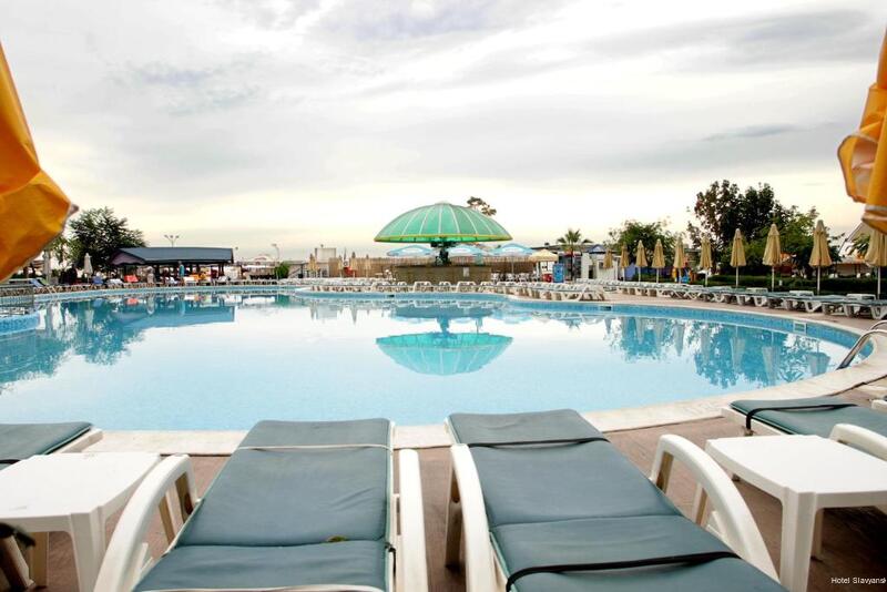 Фото Hotel Slavyanski 