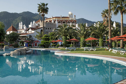 Marti Resort