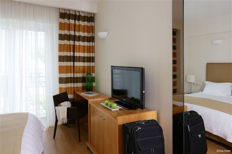 Фото Chloe Hotel