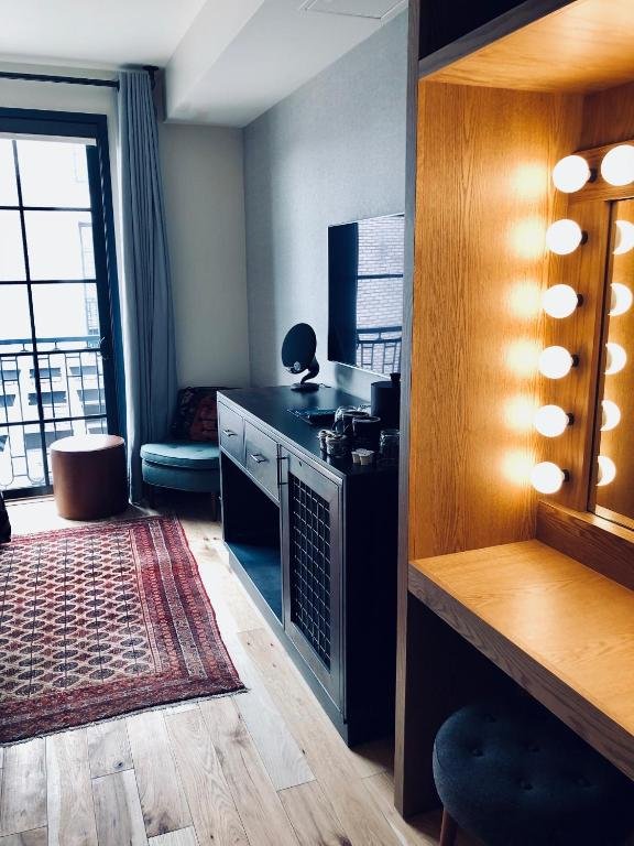 Фото The Ramble Hotel