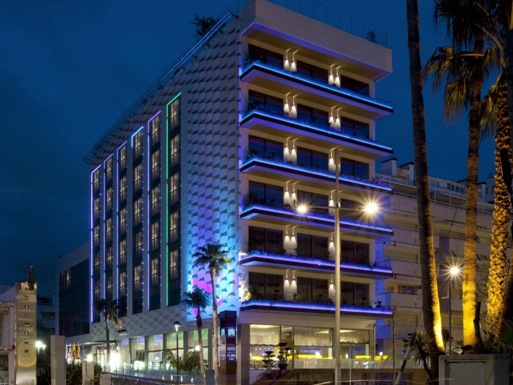 Фото Hotel MiM Sitges