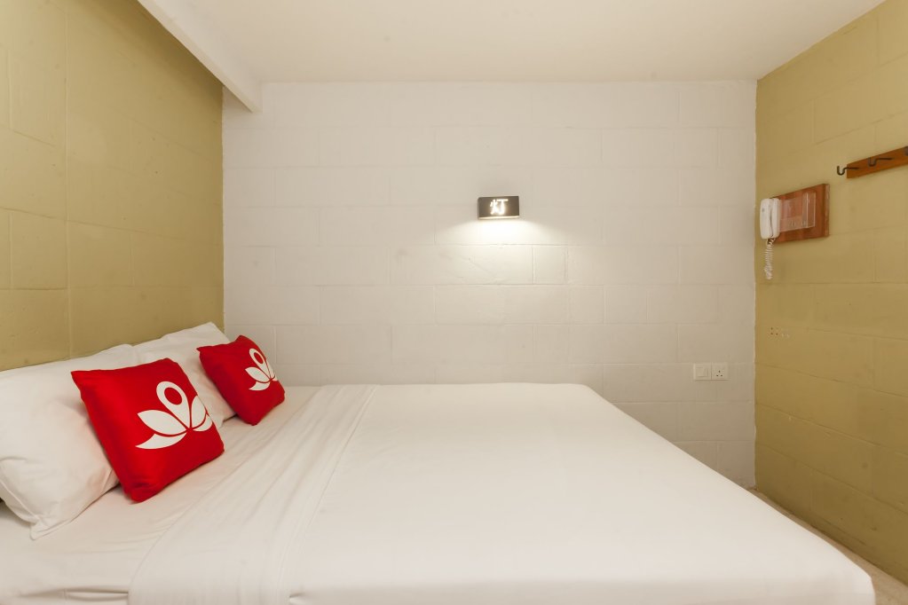 Фото Lantern Hotel