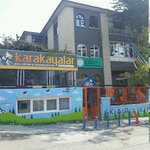 Karakayalar Special Education and Rehabilitation Center (Ankara Province, Kecioren District, Kavacık Subayevleri Mah., Kavacık Sok., 22) ، مركز تأهيل طبي