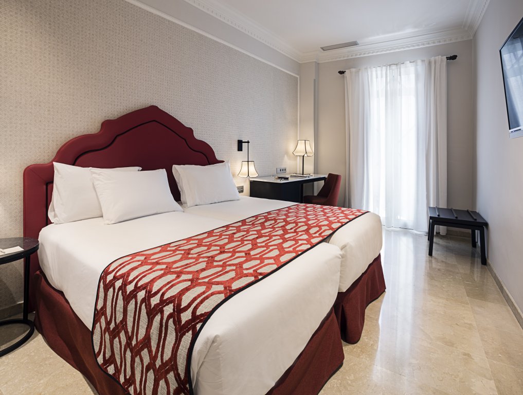 Фото Hotel Eurostars Regina