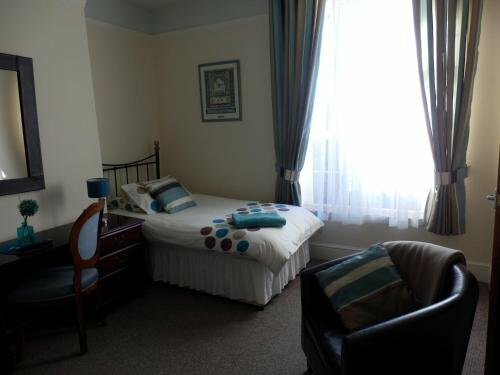 Hotel Admiral Blake Guest House, Bridgwater, photo