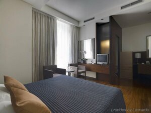 Гостиница Nh Bergamo