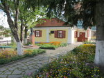 Lesya Ukrainka's birthplace (Nadsluchanska vulytsia, 2) ، متحف