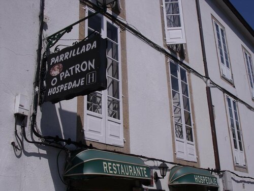 Гостиница Hostal O Patron в Сантьяго-де-Компостела