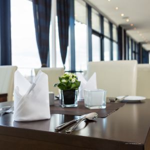 Фото Hotel Vier Jahreszeiten Lübeck