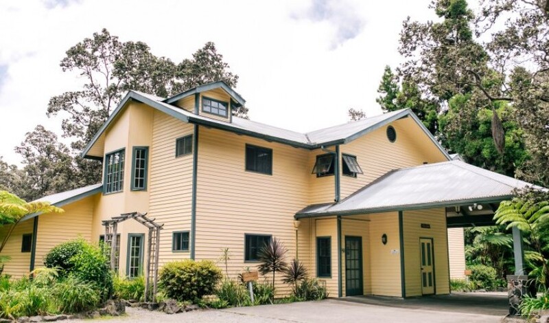 Фото Kilauea Lodge and Restaurant