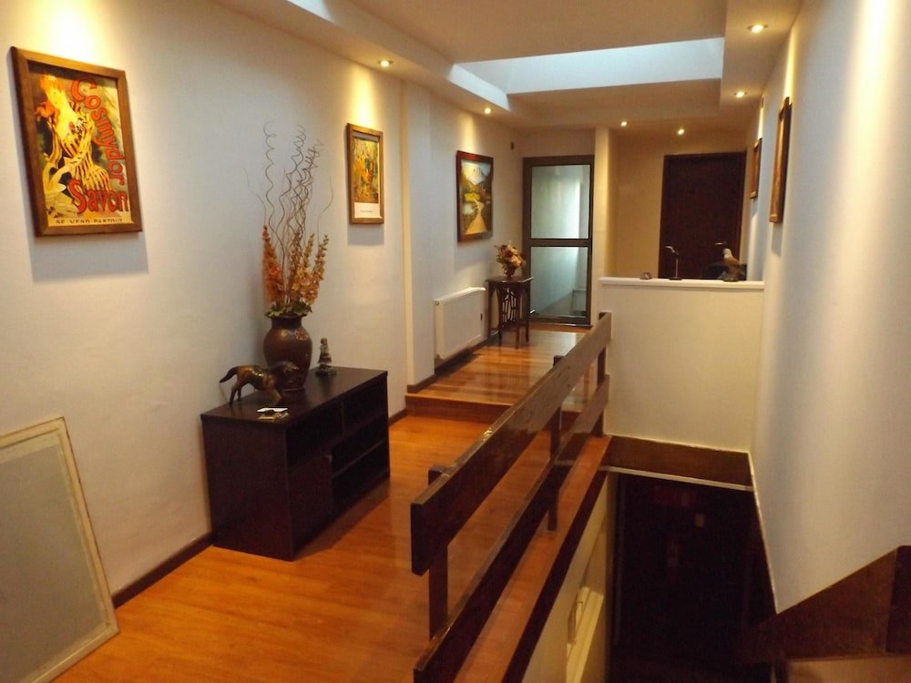 Фото Hostal La Cumbre