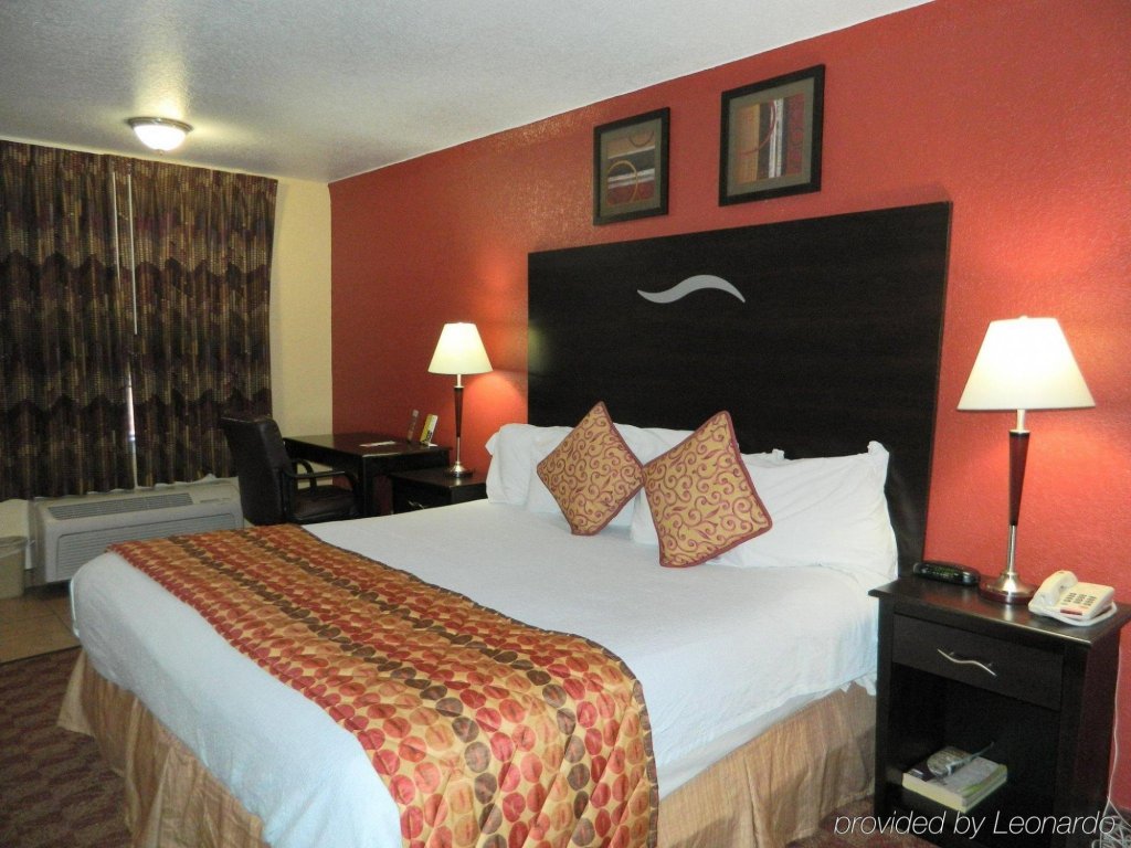 Фото Hampton Inn College Station