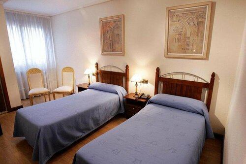 Гостиница Hotel Eurowest в Кастилии и Леоне