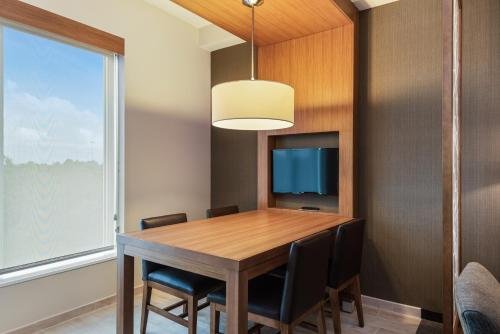 Фото Hyatt Place Tampa/Wesley Chapel