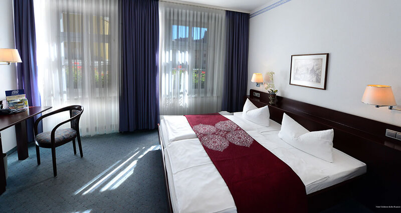 Фото Hotel Goldener Adler