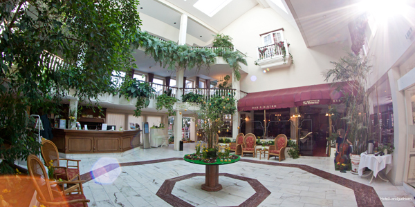 Фото Hotel Landgut Horn