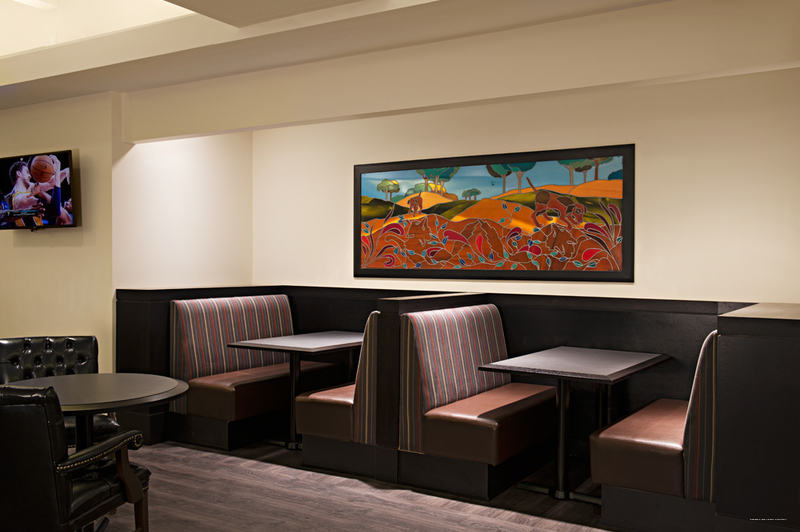 Фото Ramada Plaza by Wyndham Calgary Downtown