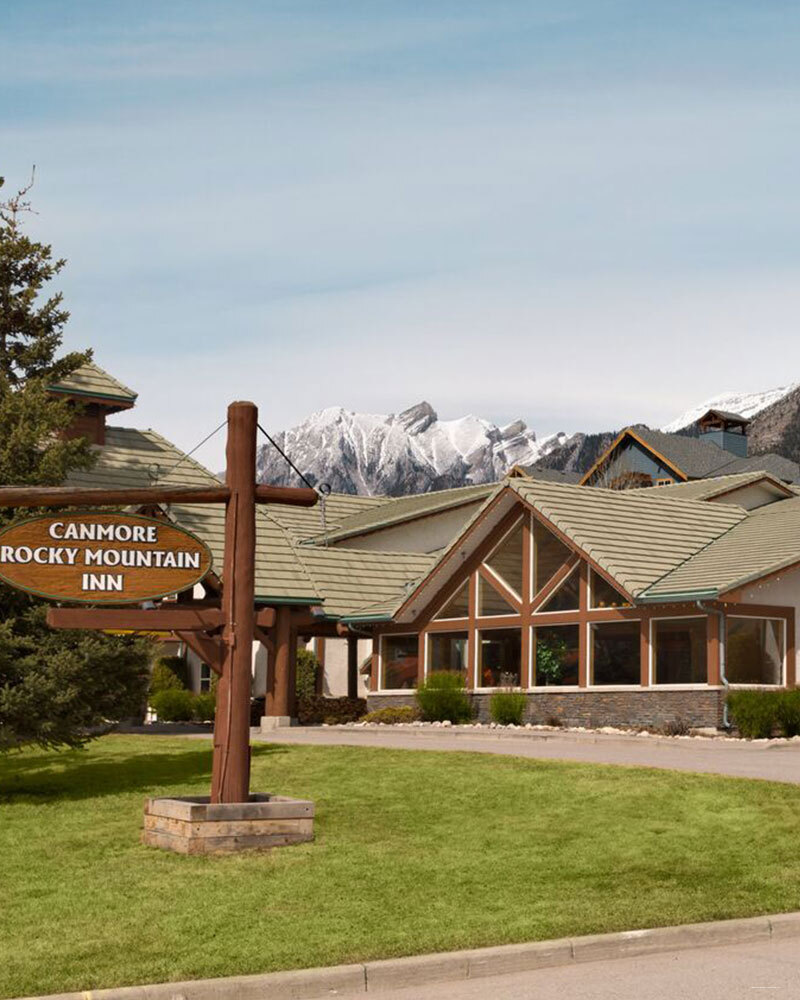 Фото Canmore Rocky Mountain Inn