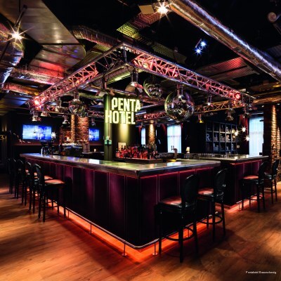 Фото отеля 2