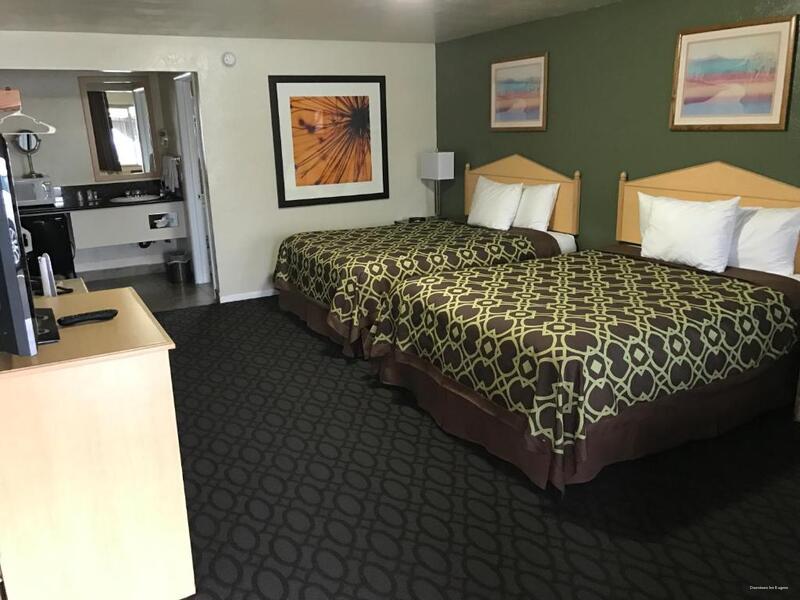 Фото Downtown Inn