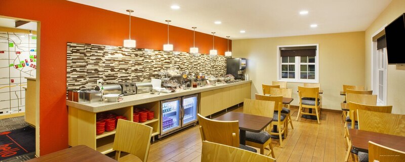 Фото TownePlace Suites by Marriott Detroit Dearborn