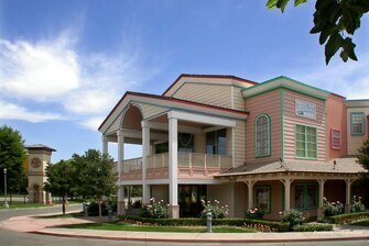 Фото Residence Inn by Marriott Bakersfield