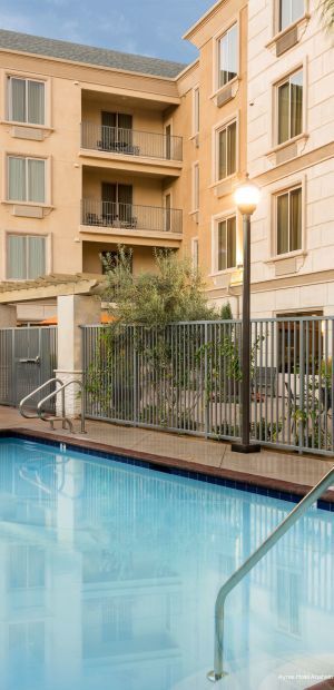 Фото Ayres Hotel Anaheim