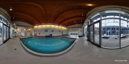 Фото Aloft Vaughan Mills