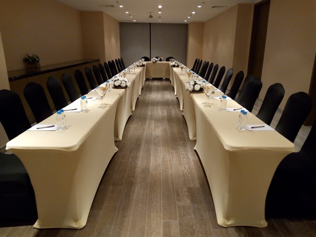 Фото DoubleTree by Hilton Ahmedabad