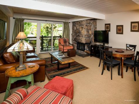 Фото Lift One Condominiums