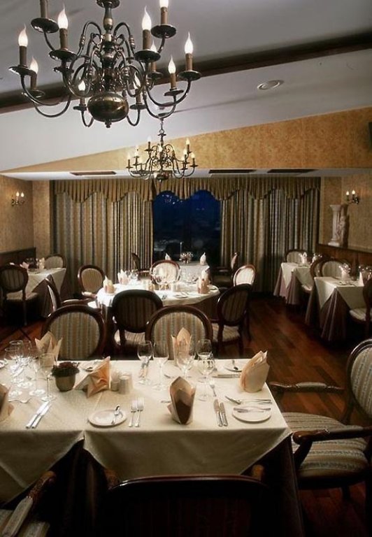 Фото National Hotel