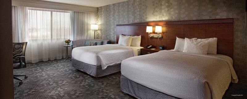 Фото Courtyard by Marriott Fayetteville