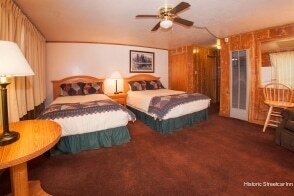 Фото Historic Streetcar Inn