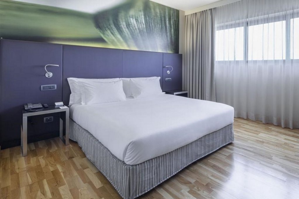 Фото Ac Hotel by Marriott Milan Sesto