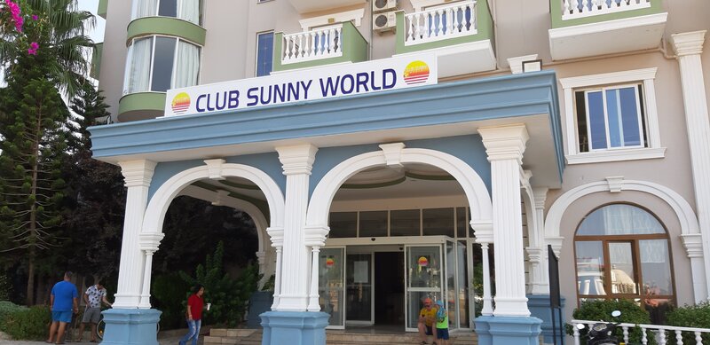Club Sunny World Hotel