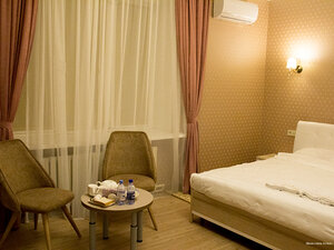 Altyn (Dostyq kóshesi, 1), hotel