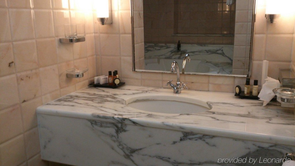 Фото Hotel La Bateliere