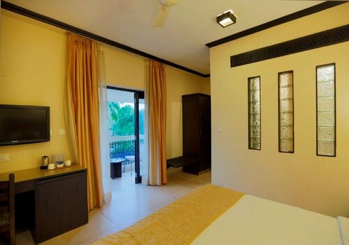 Гостиница The Sea Horse Resort в Арпоре