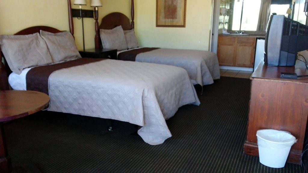 Фото Ramada by Wyndham New Orleans