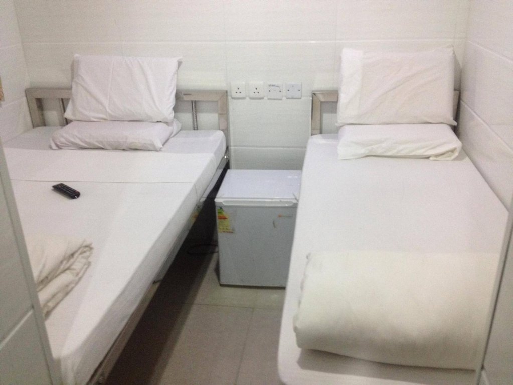 Фото New Chung King Mansion Guest House - Carlton Group of Hostels