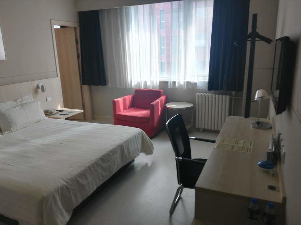 Фото Jinjiang Inn Beijing Tongzhou Beiyuan Subway Station Branch