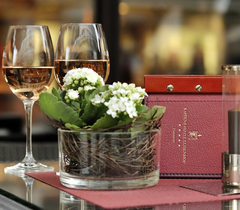 Фото Kastens Hotel Luisenhof