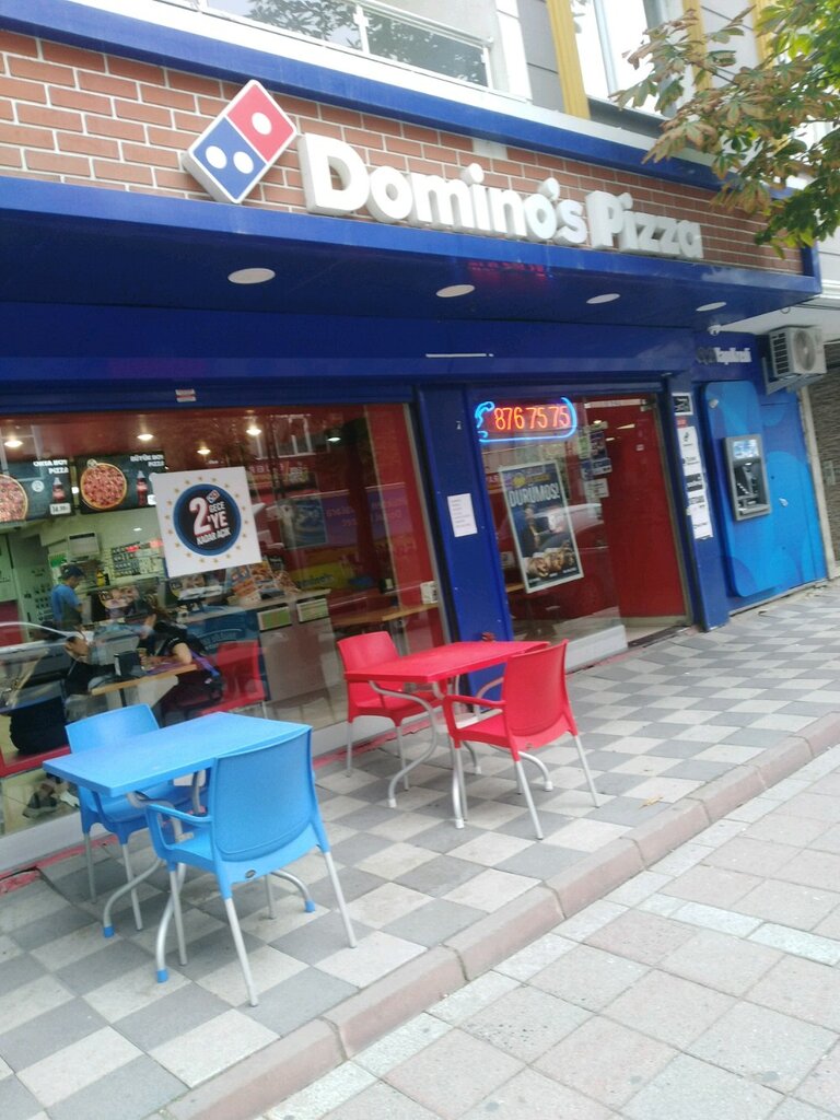 Pizzeria Domino's Pizza, Istanbul, photo