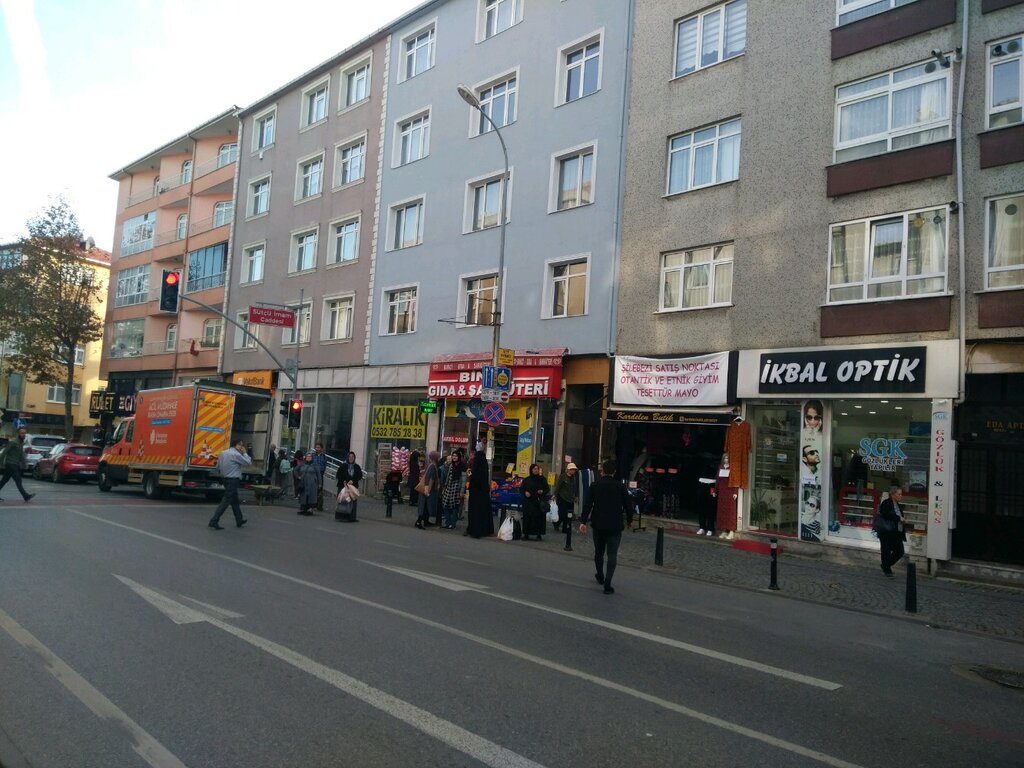 Tienda de ropa Kardelen Boutique, , foto