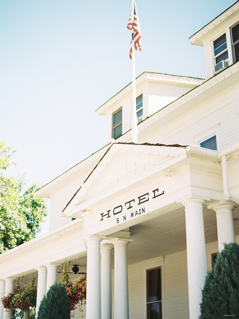 Фото Sacajawea Hotel