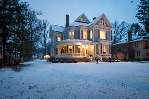 Фото Blessings on State Bed & Breakfast